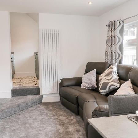 Daisy'S Den Apartamento Whitby Exterior foto